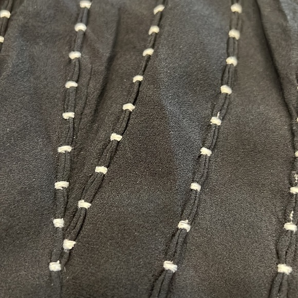 KATE SPADE ♠️  Silk Dress   2 Black Ruffles Sleeveless AND embroidered EUC - Picture 8 of 12